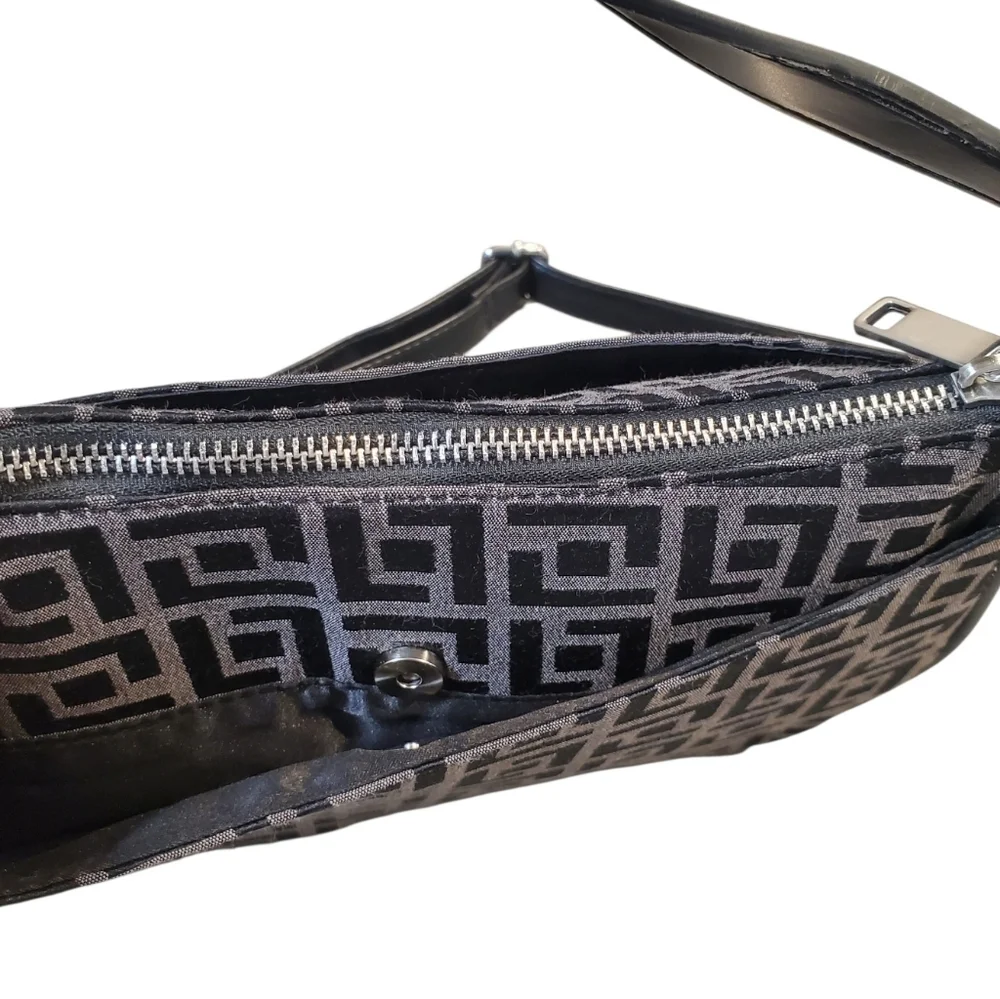 Fiorelli Women's Shoulder Bag Black Geometric Jacquard